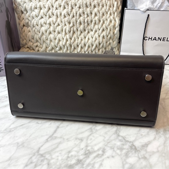 Saint Laurent Sac De Jour Tote - Picture 5 of 14